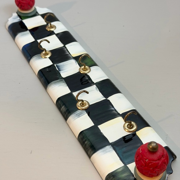MacKenzie-Childs Other - MacKenzie-Childs Black and White Wall Key Hook Plate Rare Courtly Check